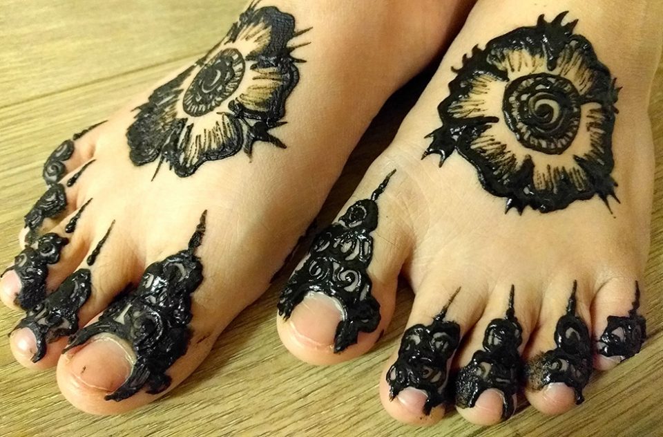 Fergana Henna Feet Design